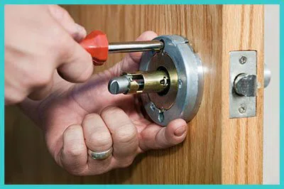 Advanced Locksmith Service Orlando, FL 407-572-0177 - 10-residential-lockouts